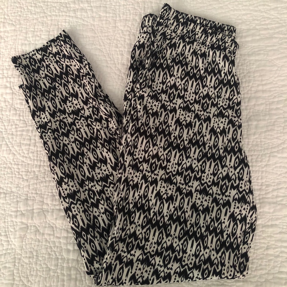 H&M Joggers NWT Size 6